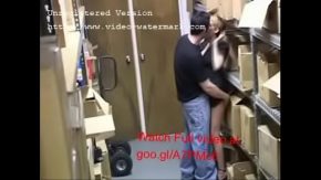 Sex cu o pizda angajata filmata cand face sex cu seful ei